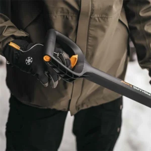 PELLE-POUSSOIR A NEIGE FISKARS TELESCOPIQUE X-SERIES – 1057188 13